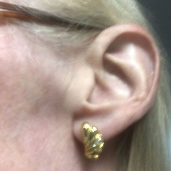 Gold & Rhinestone Stud Earrings, 1/2”, Vintage - Picture 5 of 8